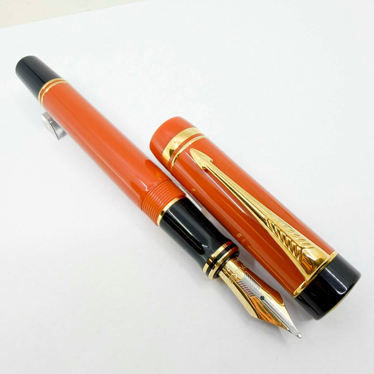 Parker "Big Red" (Orange) Duofold Centennial (Largest Size) Fountain Pen - Medium 18kt Gold Nib