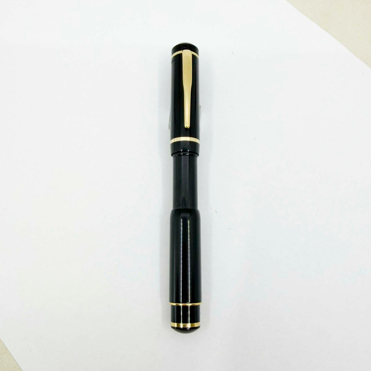 Montblanc Historical Limited Edition Fountain Pen Celebrating Its 100th Anniversary - Fine 18kt Gold Retractable Nib