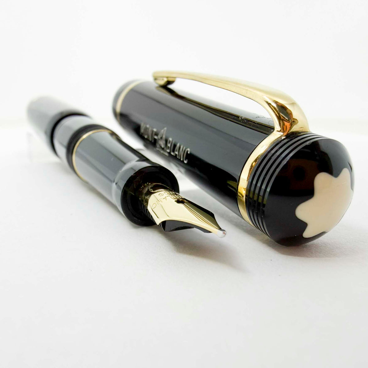 Montblanc Historical Limited Edition Fountain Pen Celebrating Its 100th Anniversary - Fine 18kt Gold Retractable Nib