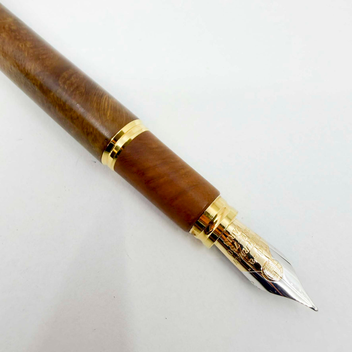 Waterman Man 100 Briarwood  Fountain Pen - Fine 18kt Gold Nib