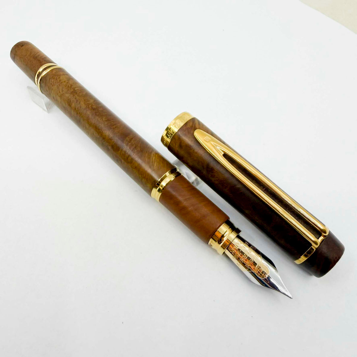 Waterman Man 100 Briarwood  Fountain Pen - Fine 18kt Gold Nib