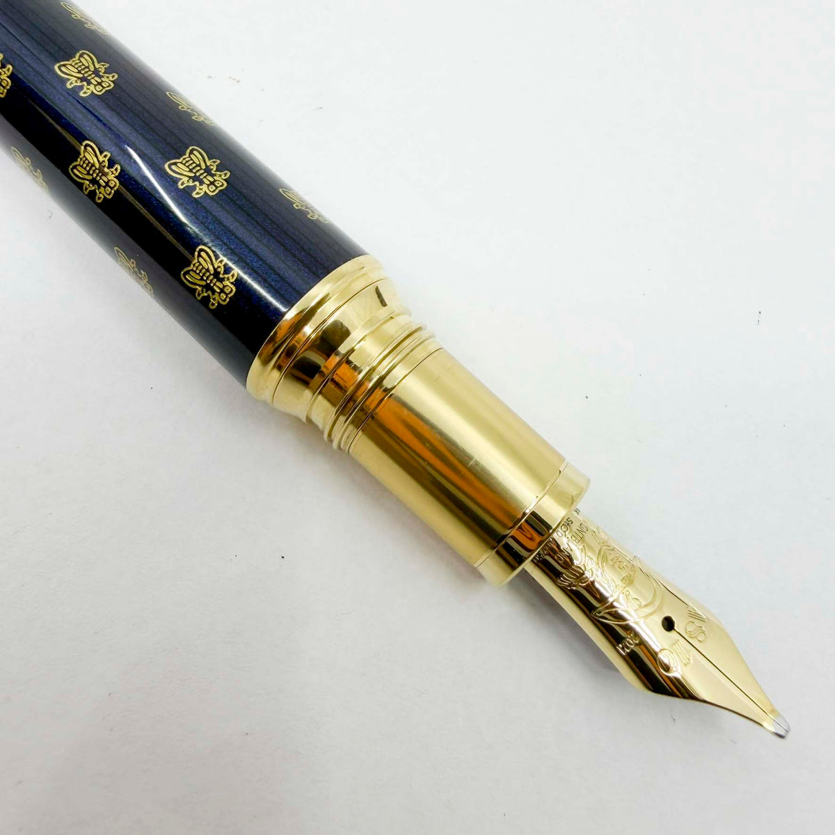 Montblanc 2021 Homage to Napoleon Bonaparte Patron of Arts 4810 Limited Edition Fountain Pen - Broad 18kt Gold Nib - No Original Box