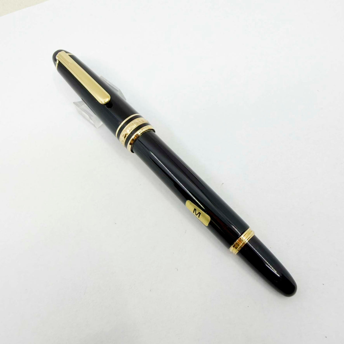 Montblanc Meisterstuck Mozart Black Resin Fountain Pen - Medium 14kt Gold  Nib