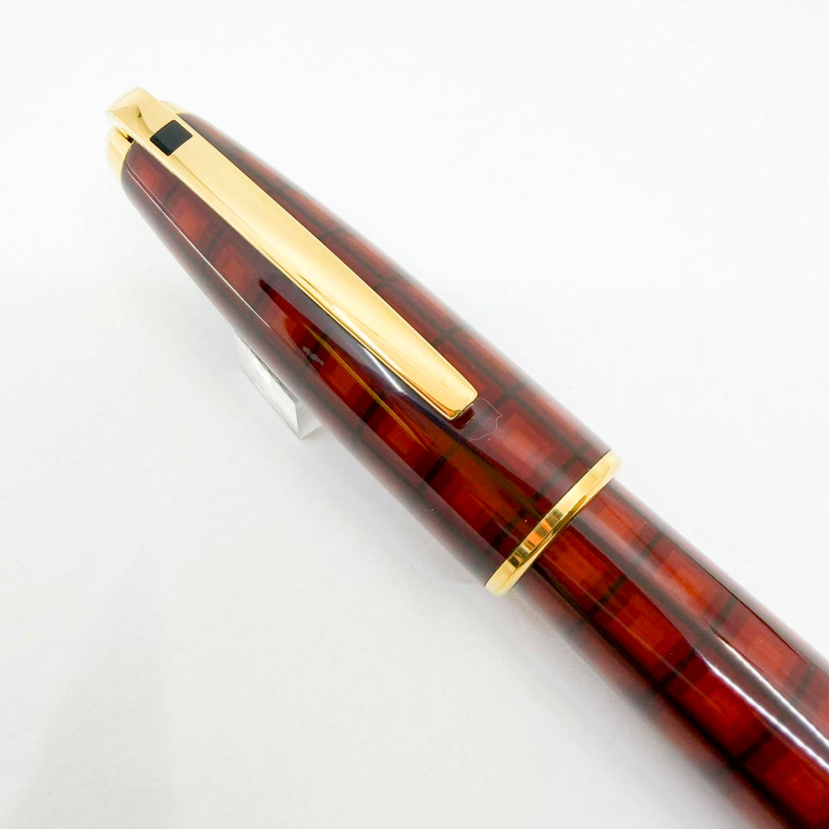 S.T. Dupont Orpheo Vertigo Largest Size Fountain Pen - Medium 18kt Gold Nib