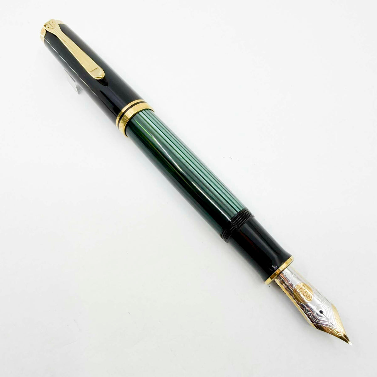 Pelikan Souveran Black/Green Striped M1000 Fountain Pen - Medium 18kt Gold Nib