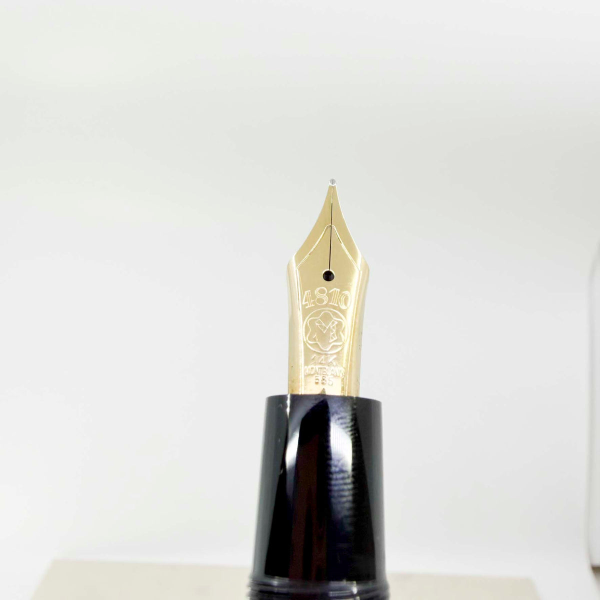 Montblanc Meisterstuck Black Resin #146 LeGrand Fountain Pen - Fine 14kt Gold Nib