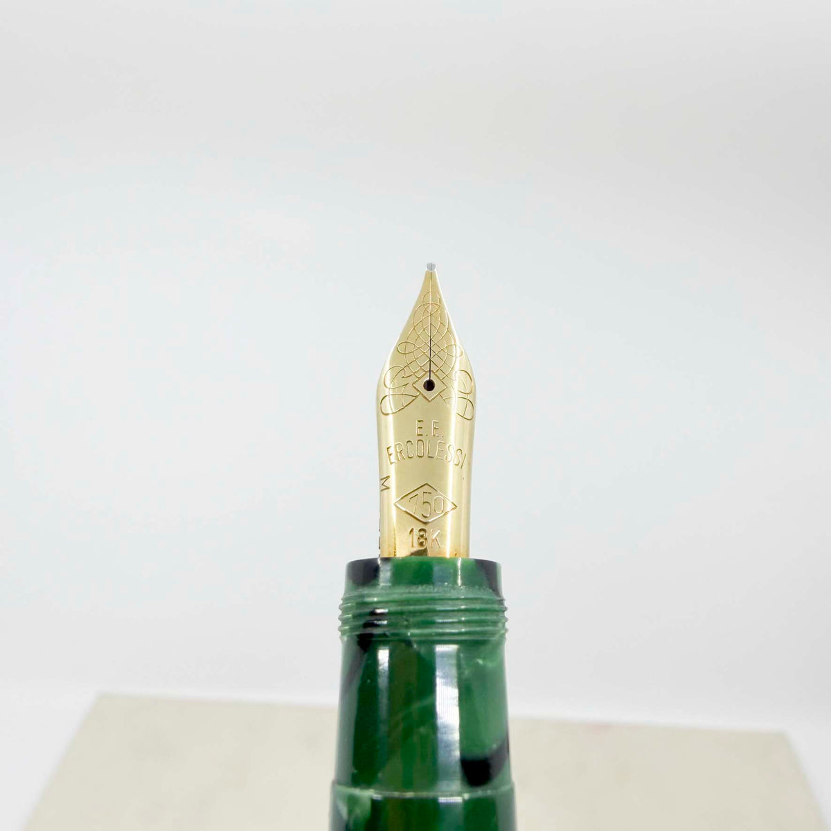 OMAS E.E. Ercolessi Marbled Green Celluloid Limited Edition Fountain Pen - Medium 18kt Gold Nib