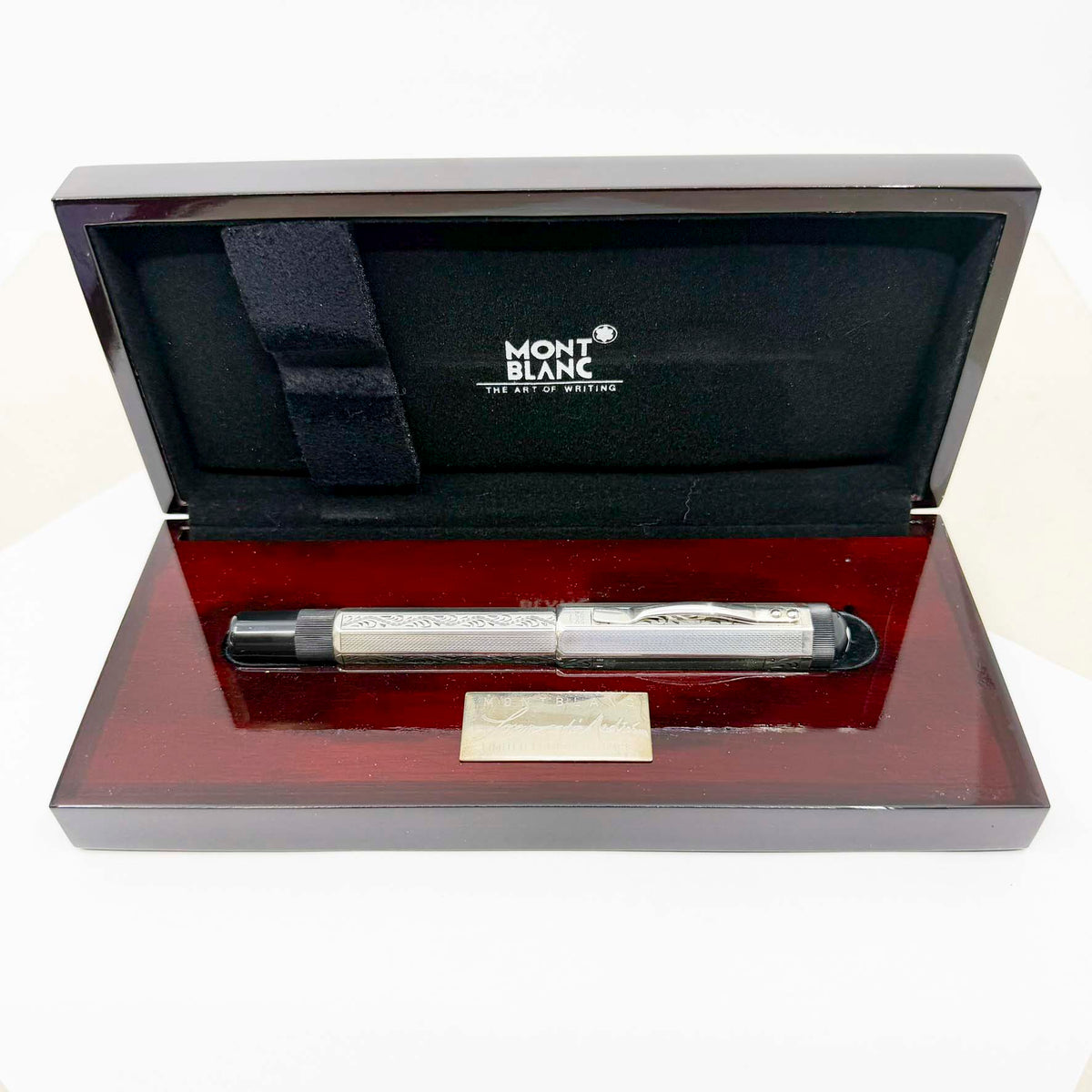 Montblanc Lorenzo de Medici Patron of the Arts Limited Edition Fountain Pen - The First In The Patron of Arts Series - A GRAIL PEN!!