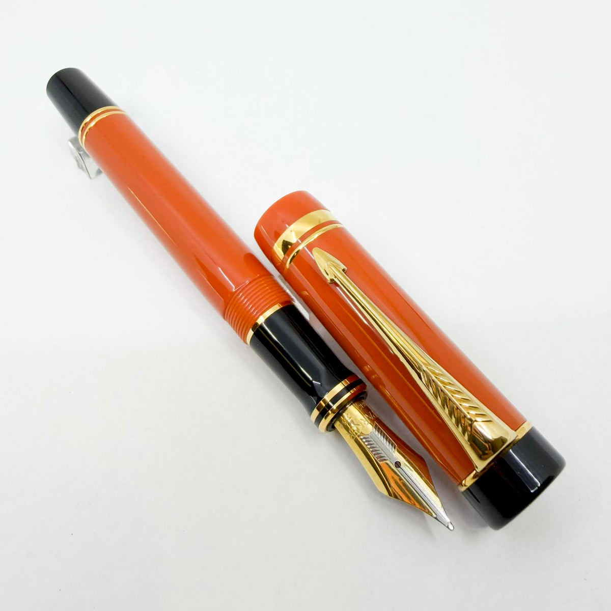 Parker "Big Red" (Orange) Duofold Centennial (Largest Size) Fountain Pen - Medium 18kt Gold Nib