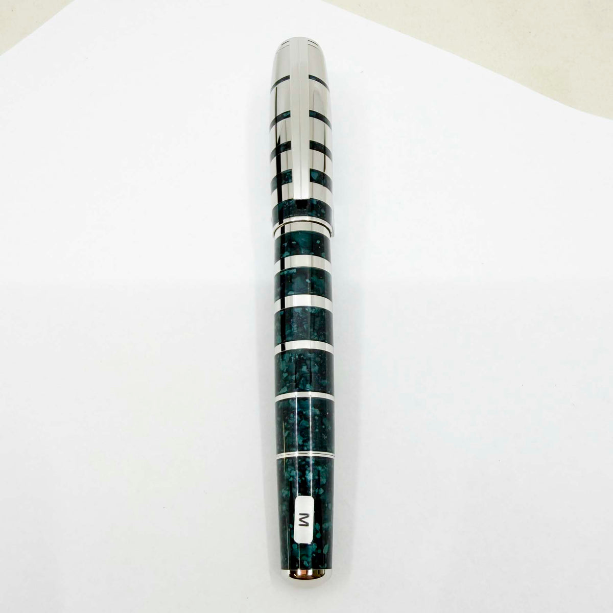 Montblanc George Bernard Shaw Writer Series Limited Edition Fountain Pen - Medium 18kt Gold Nib