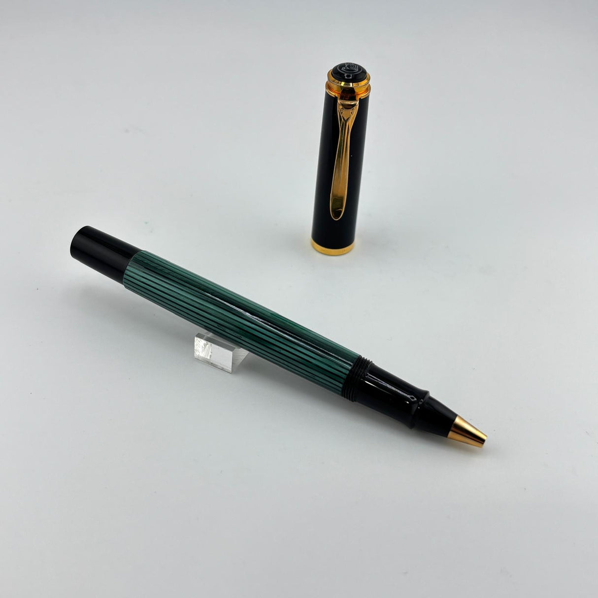 Pelikan R200 Green Stripes - Roller Ball